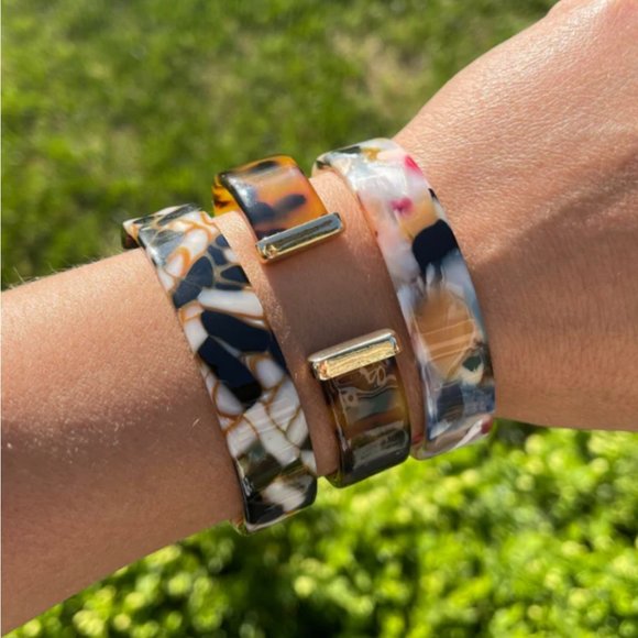 Acrylic Cuff Bracelets w/ Gold Caps Resin Black Brown Colorful - Picture 3 of 4